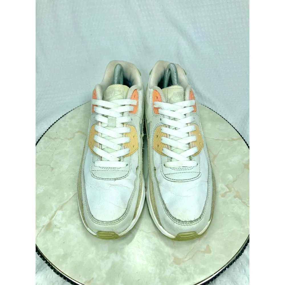 Nike Air Max 90 Low Top Shoes Women 8 White Tan Coral Streetwear Sporty Sneakers